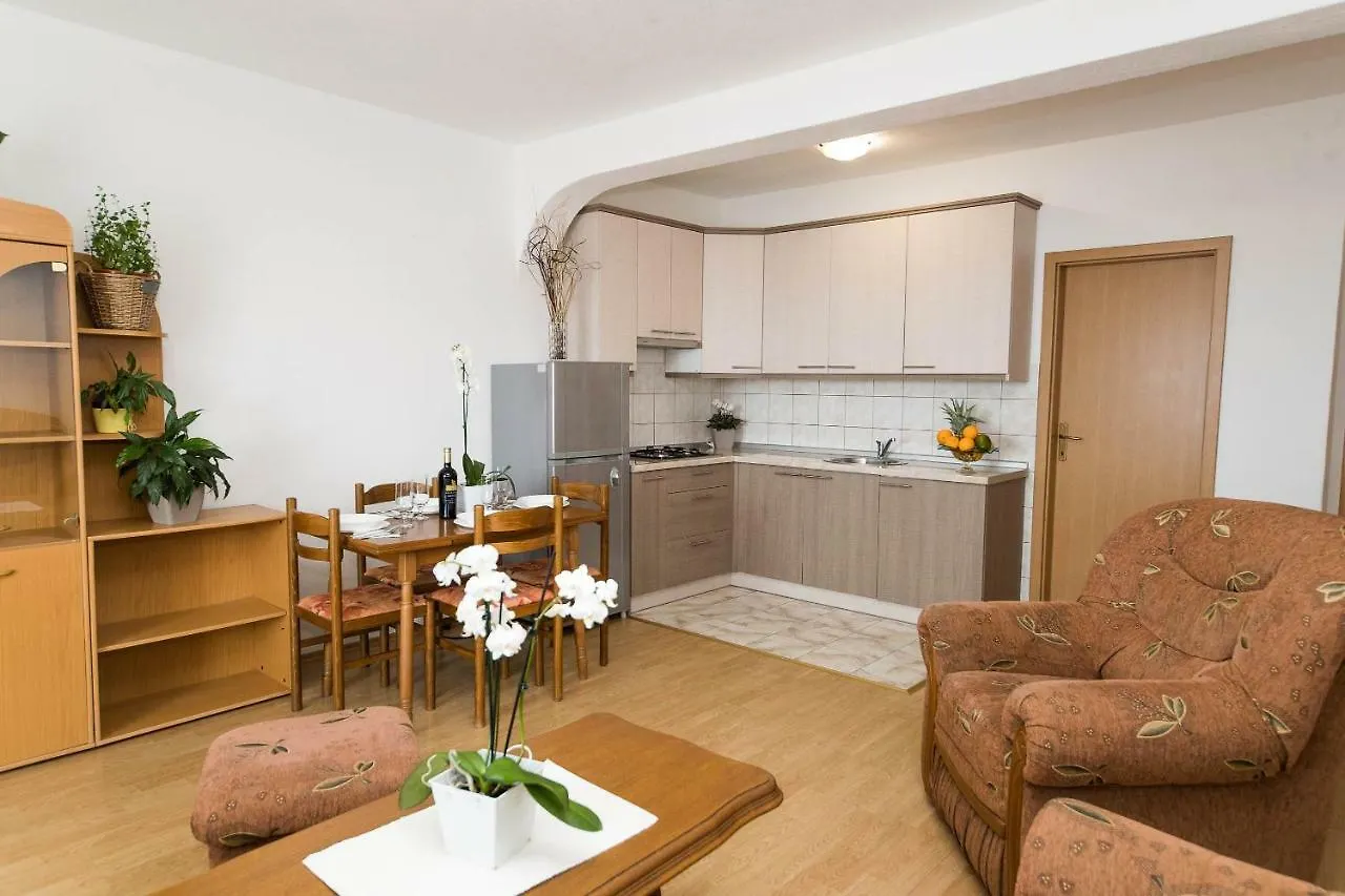 Appartement Apartmani Jordanka Crikvenica Kroatië